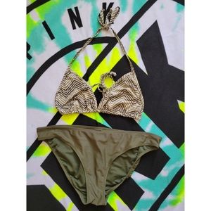 Old Navy Triangle bikini size (XL)